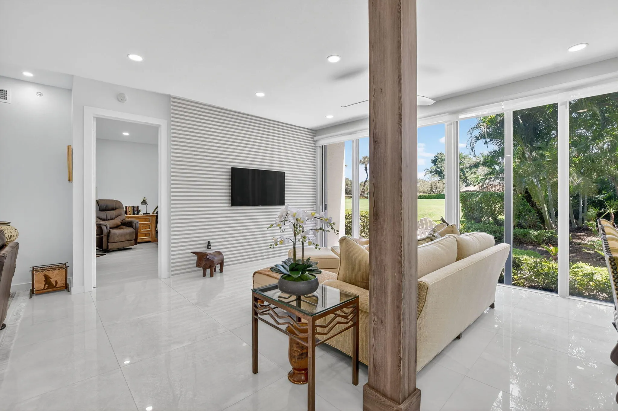 2584 Coco Plum Blvd #104
