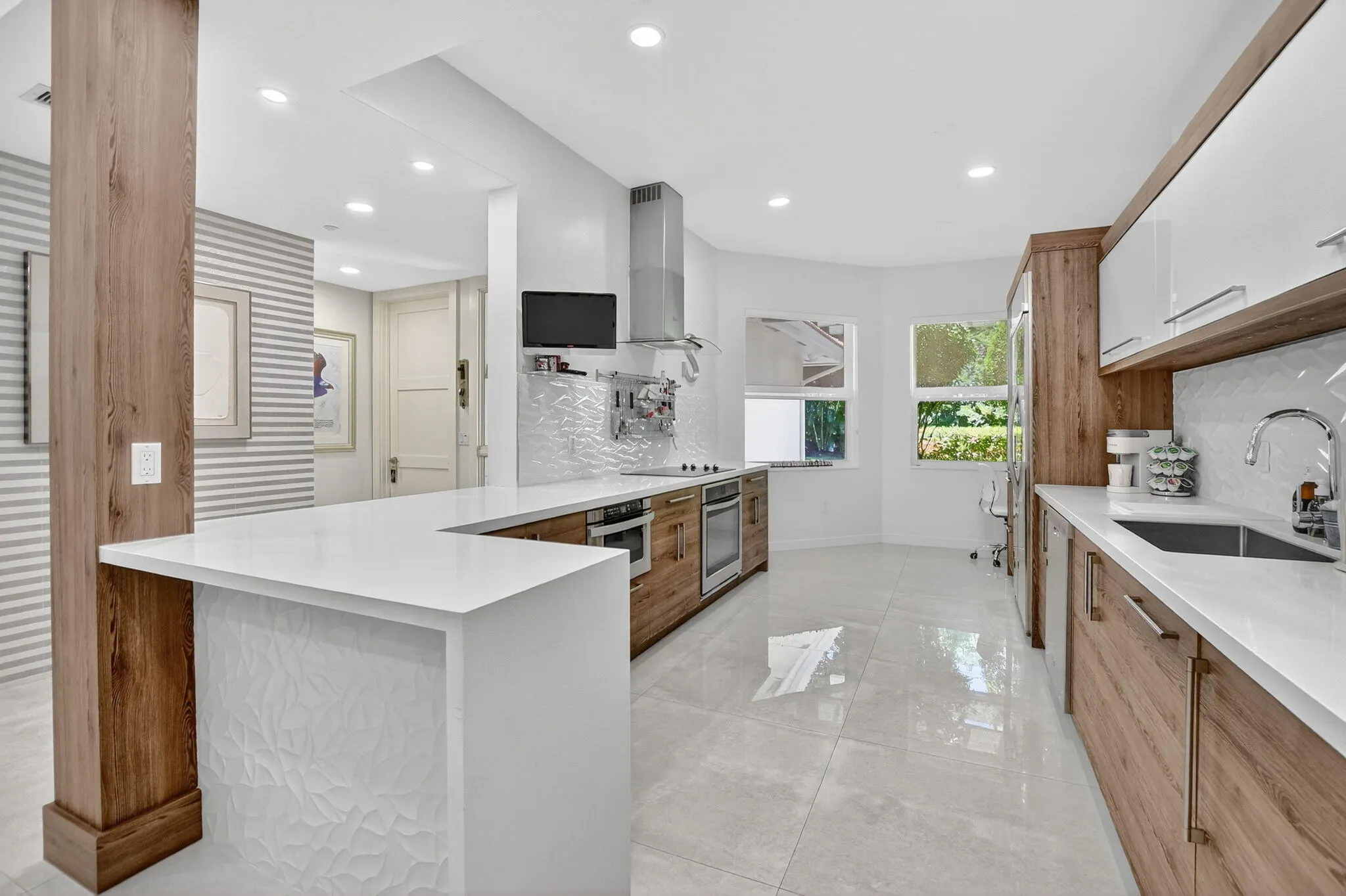 2584 Coco Plum Blvd #104
