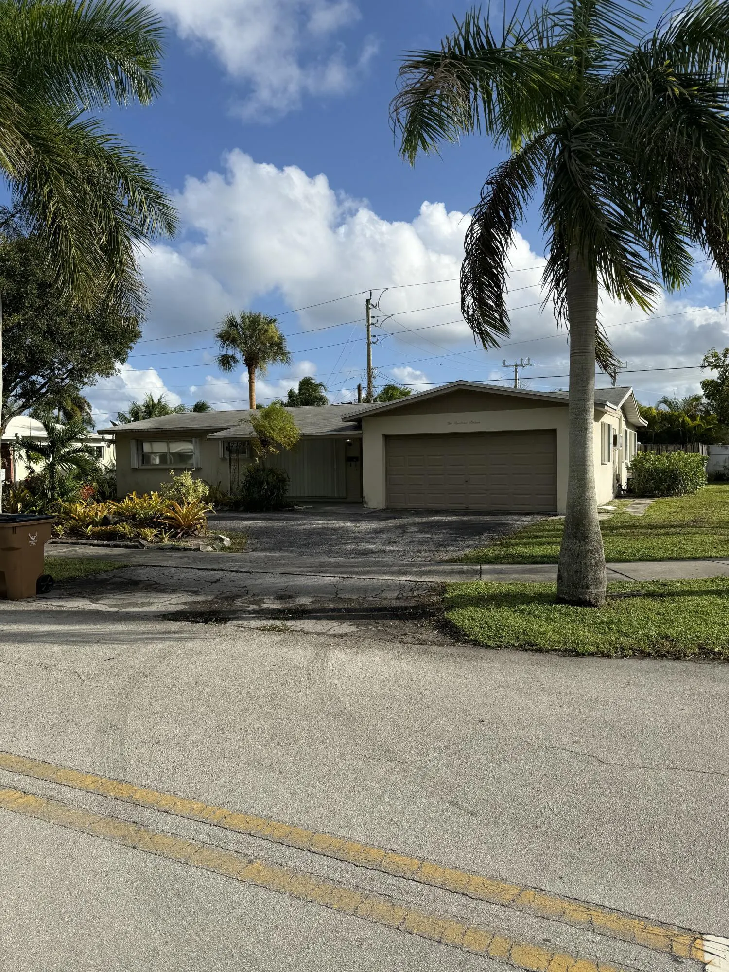 216 SE 10th Court