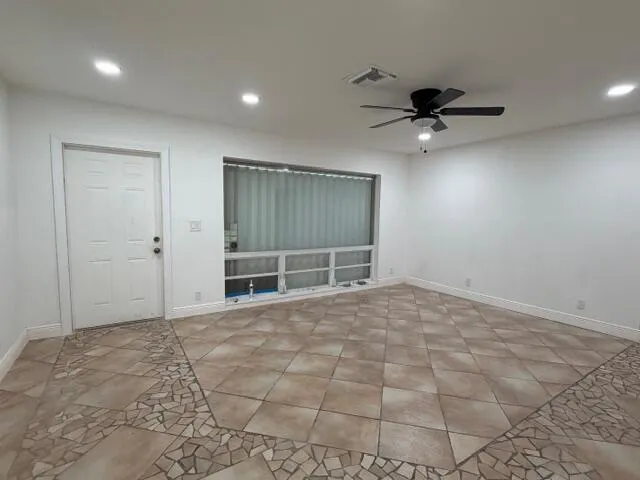 216 SE 10th Court
