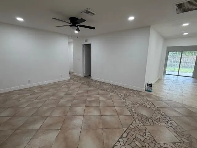 216 SE 10th Court