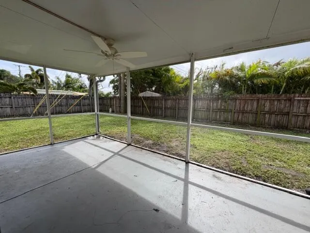 216 SE 10th Court
