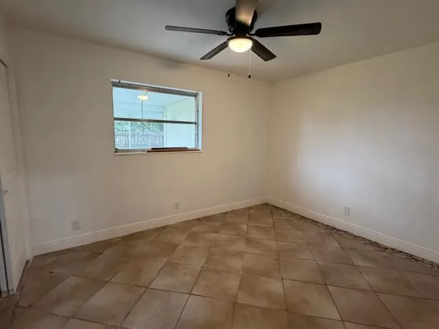 216 SE 10th Court