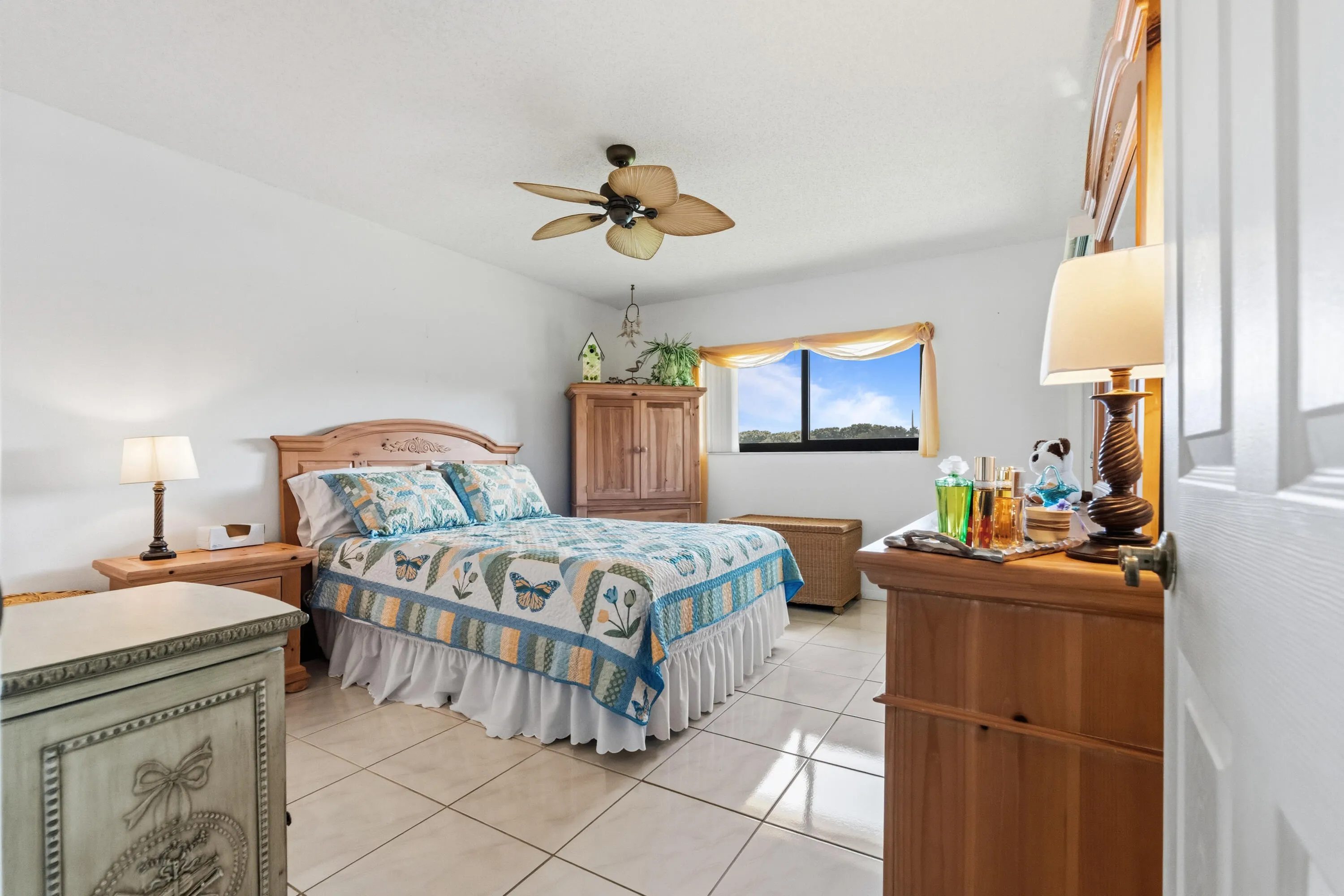 15144 ASHLAND Street #282