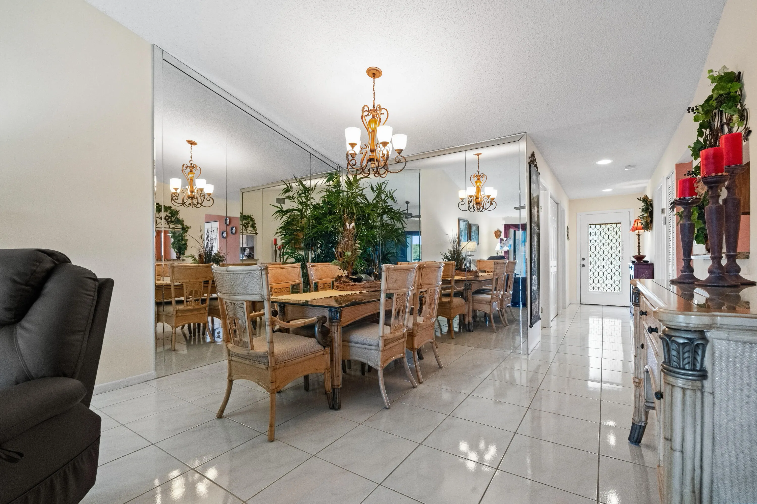 15144 ASHLAND Street #282