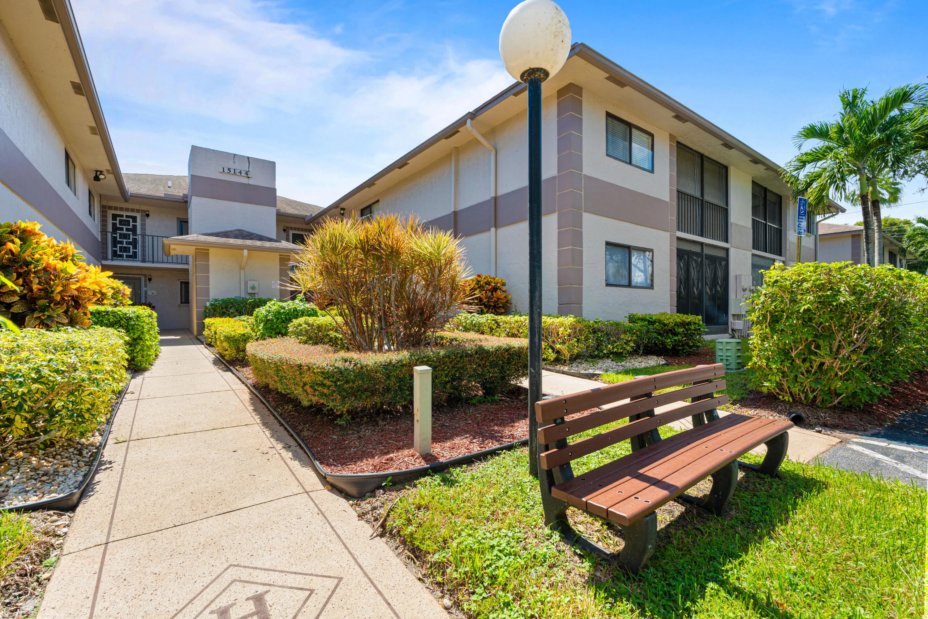 15144 ASHLAND Street #282