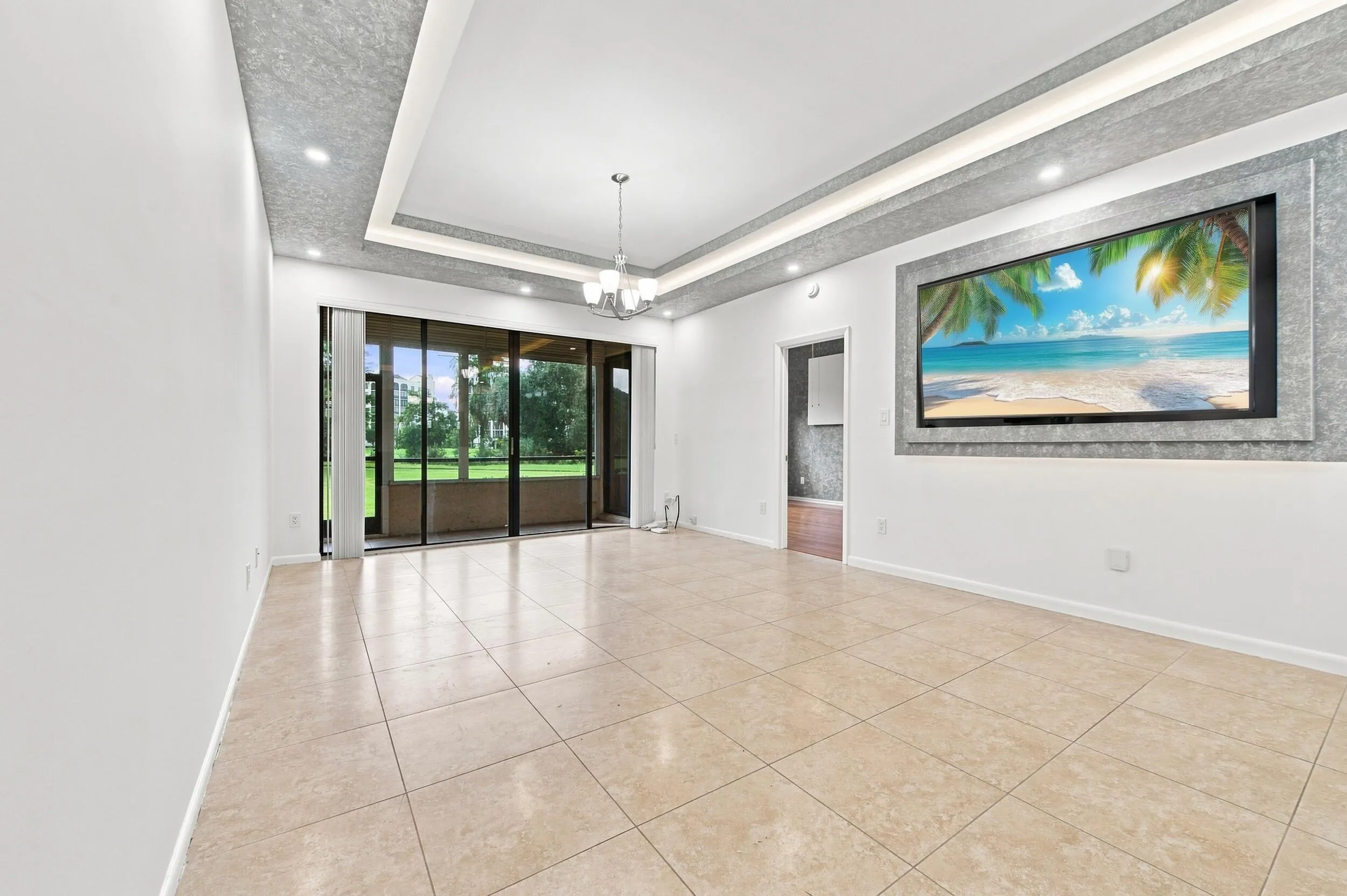 7508 LA PAZ Boulevard #107