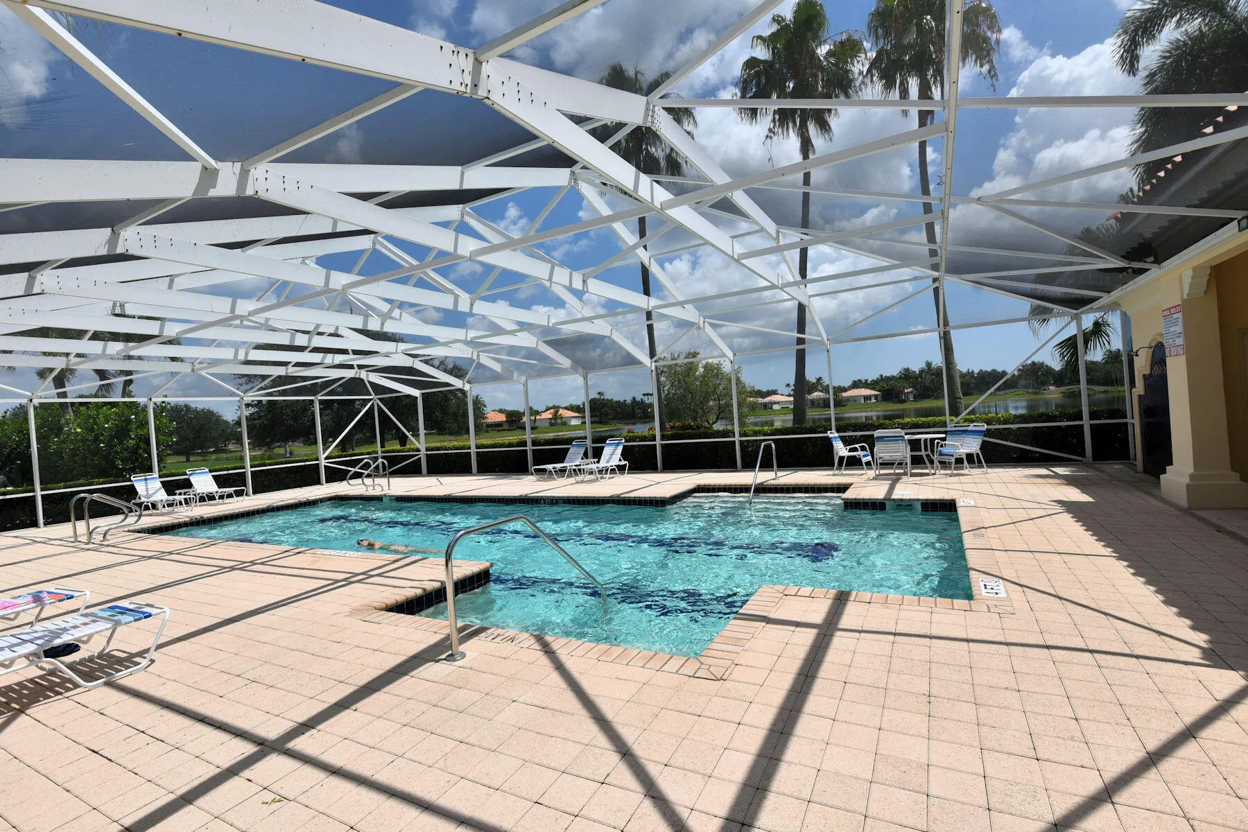 2006 W Tigris Drive
