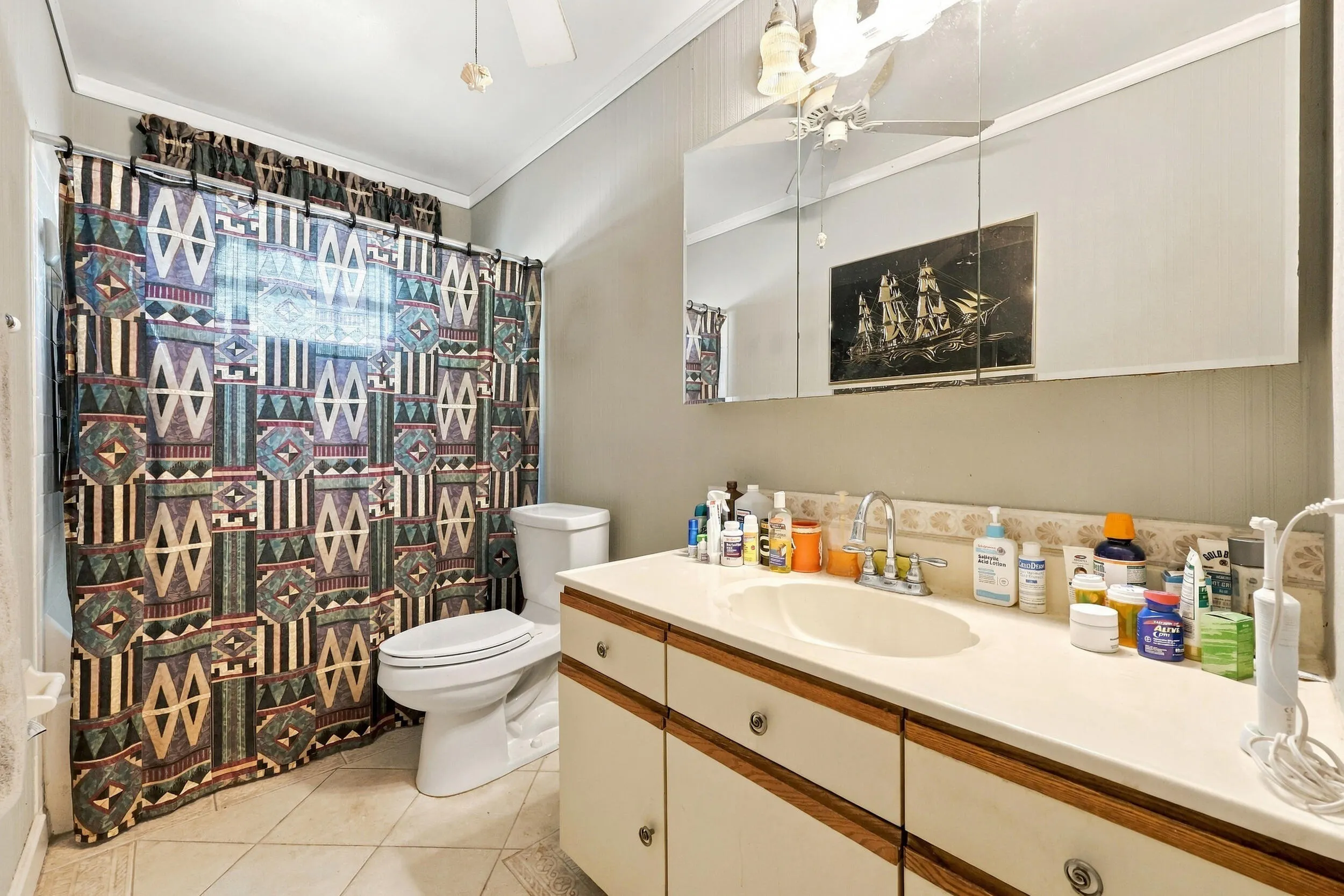 5215 Canal Circle W