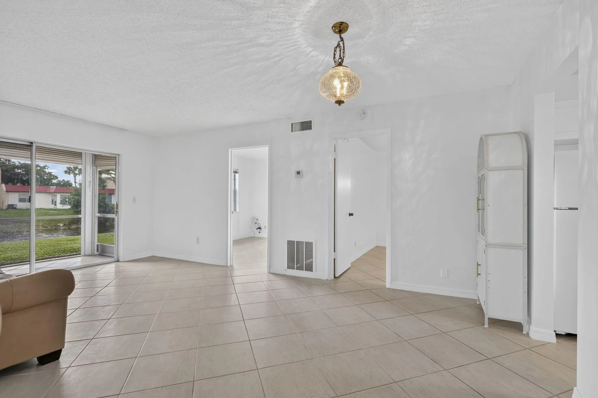 190 Lake Dora Drive #190