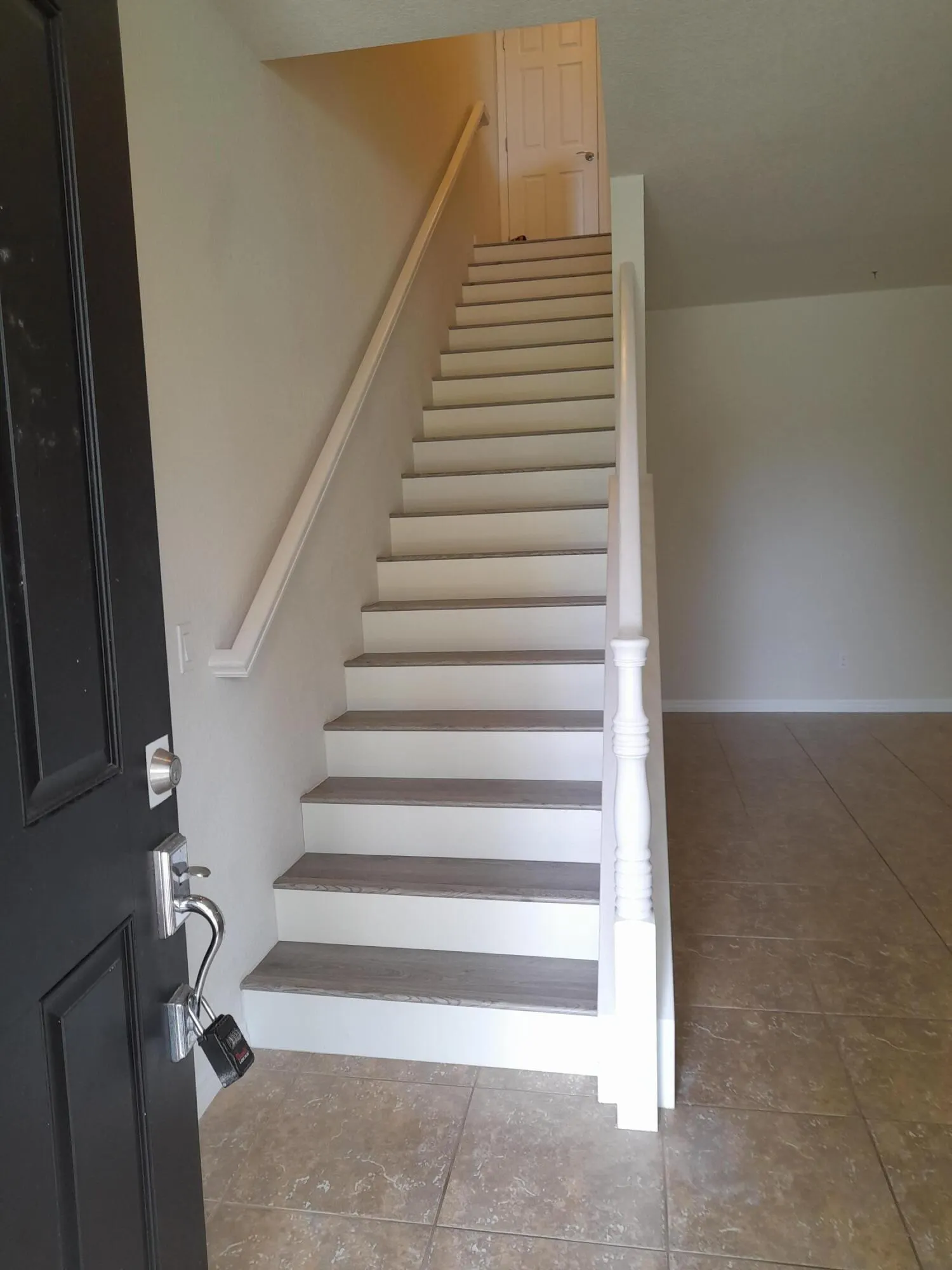 2808 N Bismark Lane