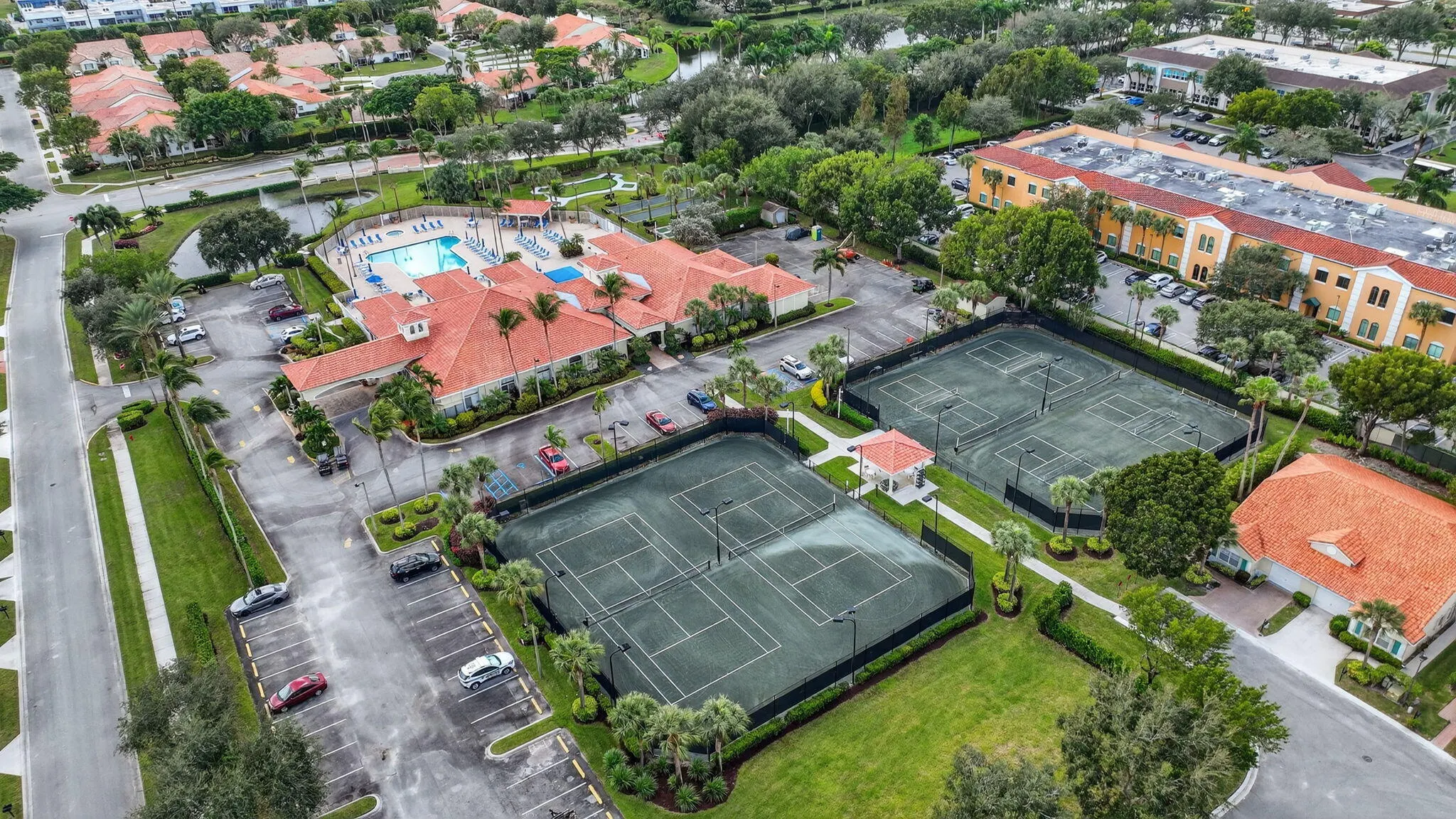 15221 Ixora Road