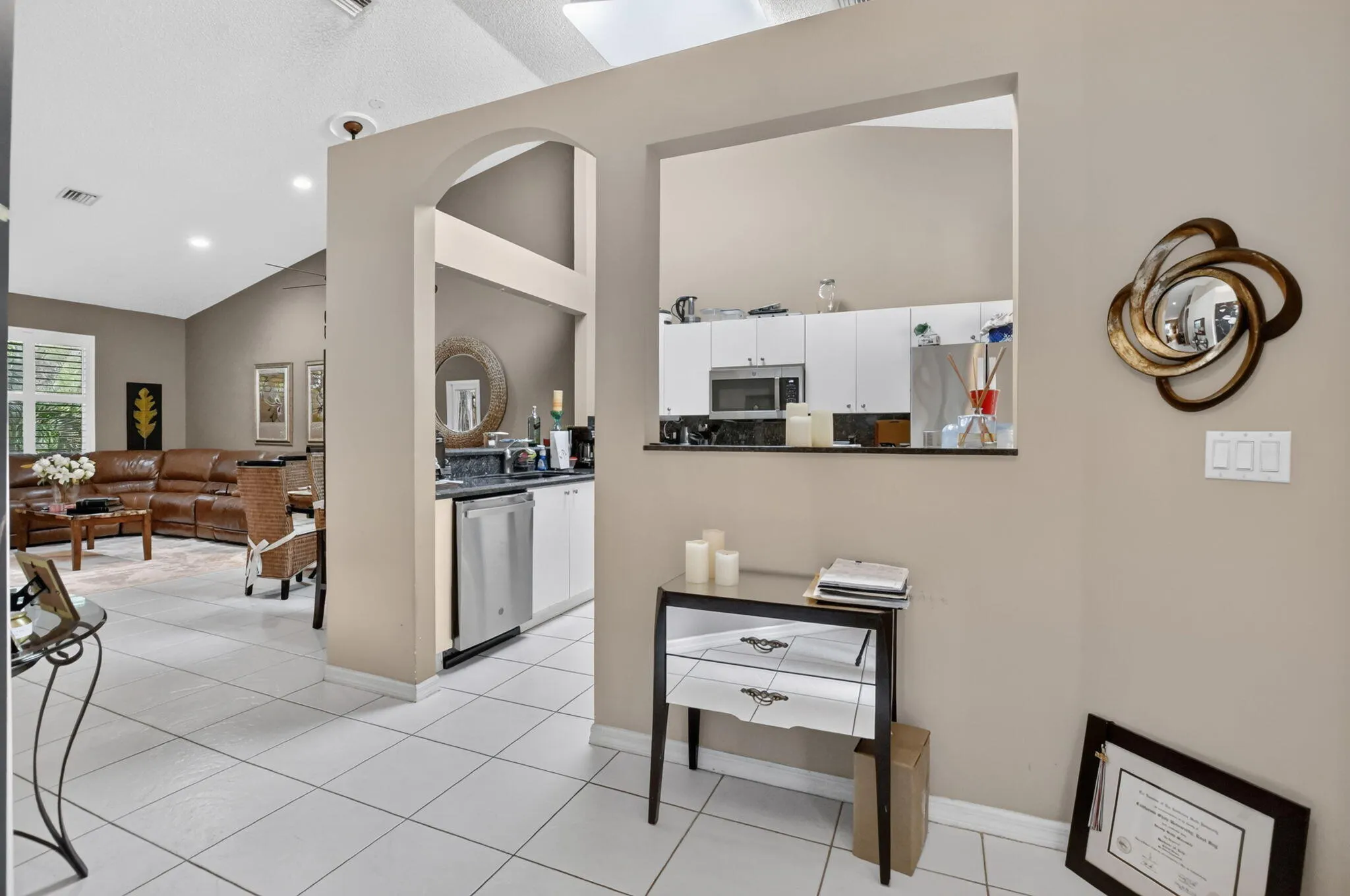 15221 Ixora Road
