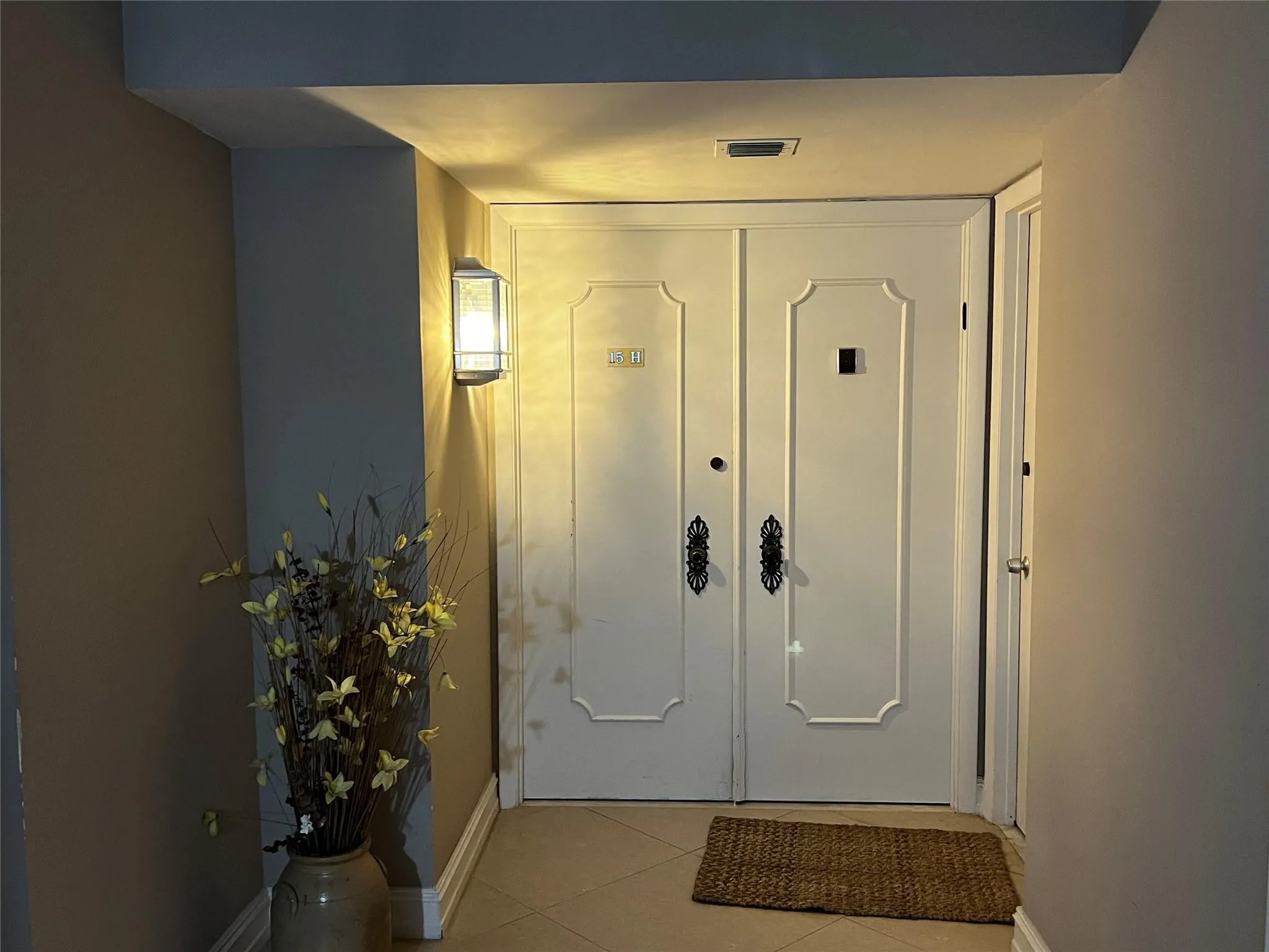 4280 GALT OCEAN Drive #15H