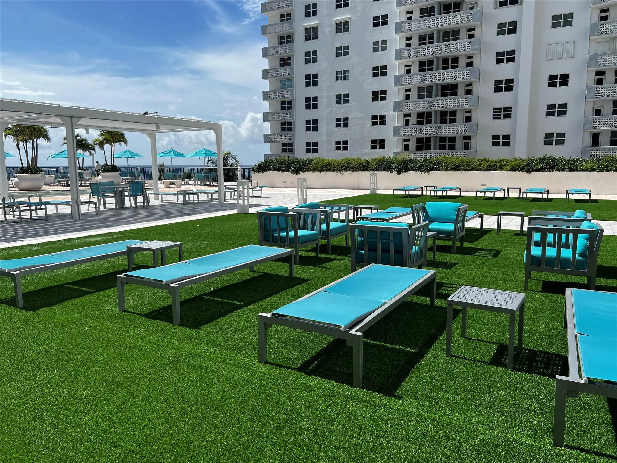 4280 GALT OCEAN Drive #15H