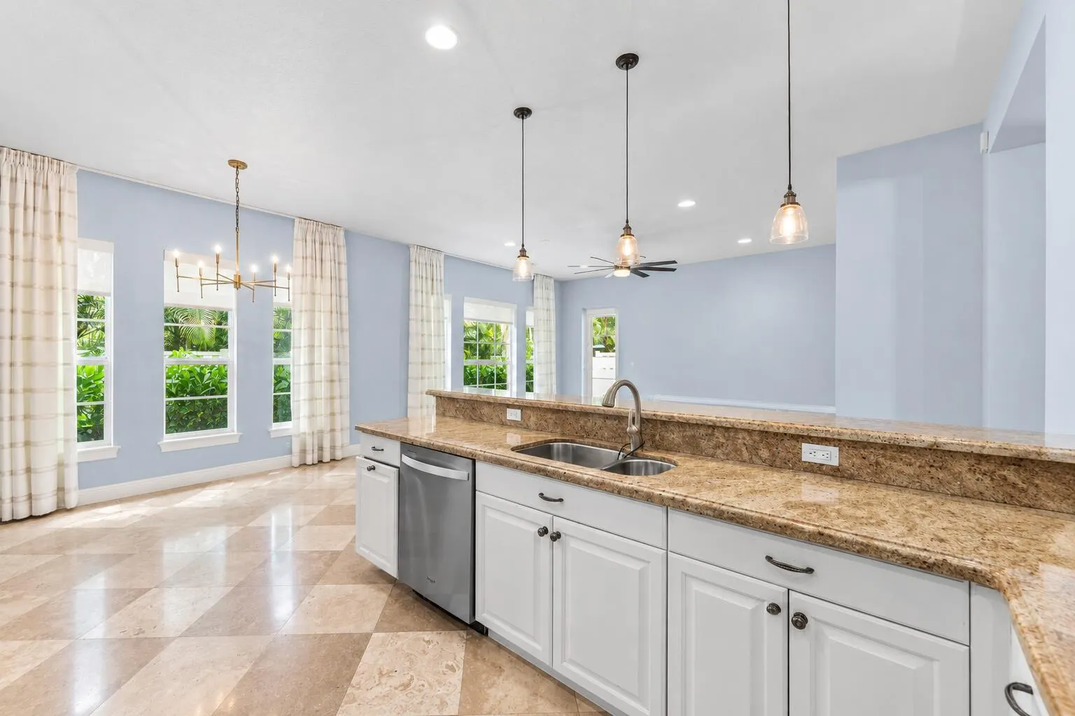 115 VIA POINCIANA Lane