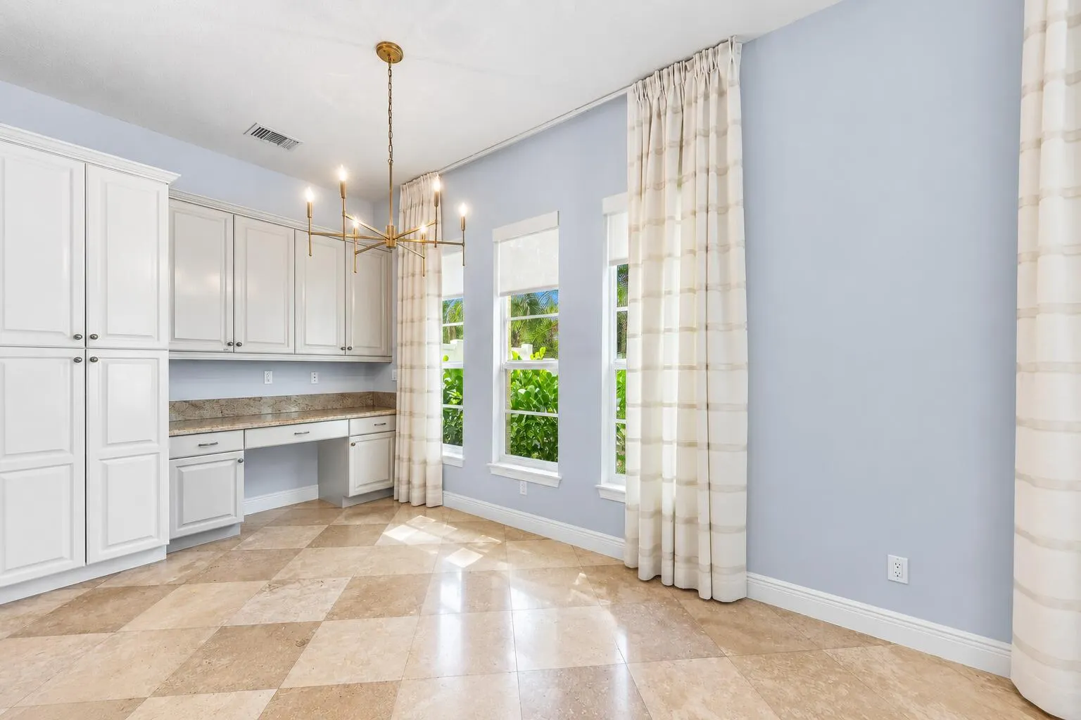 115 VIA POINCIANA Lane
