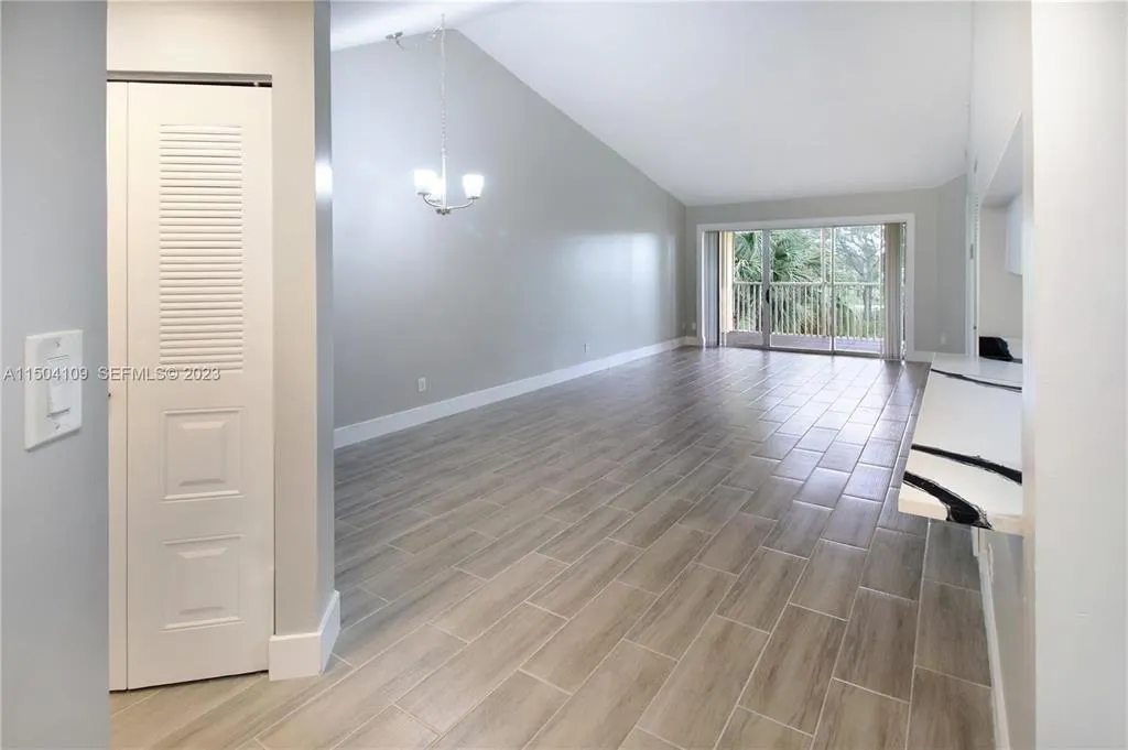 1143 CORAL CLUB Drive #1143