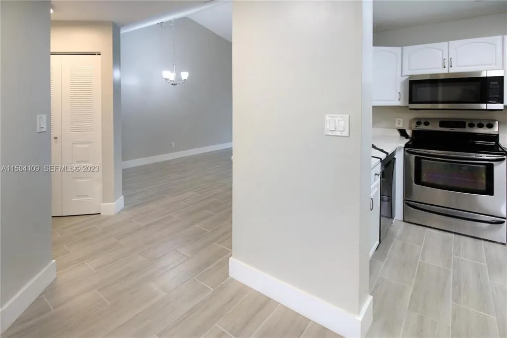 1143 CORAL CLUB Drive #1143
