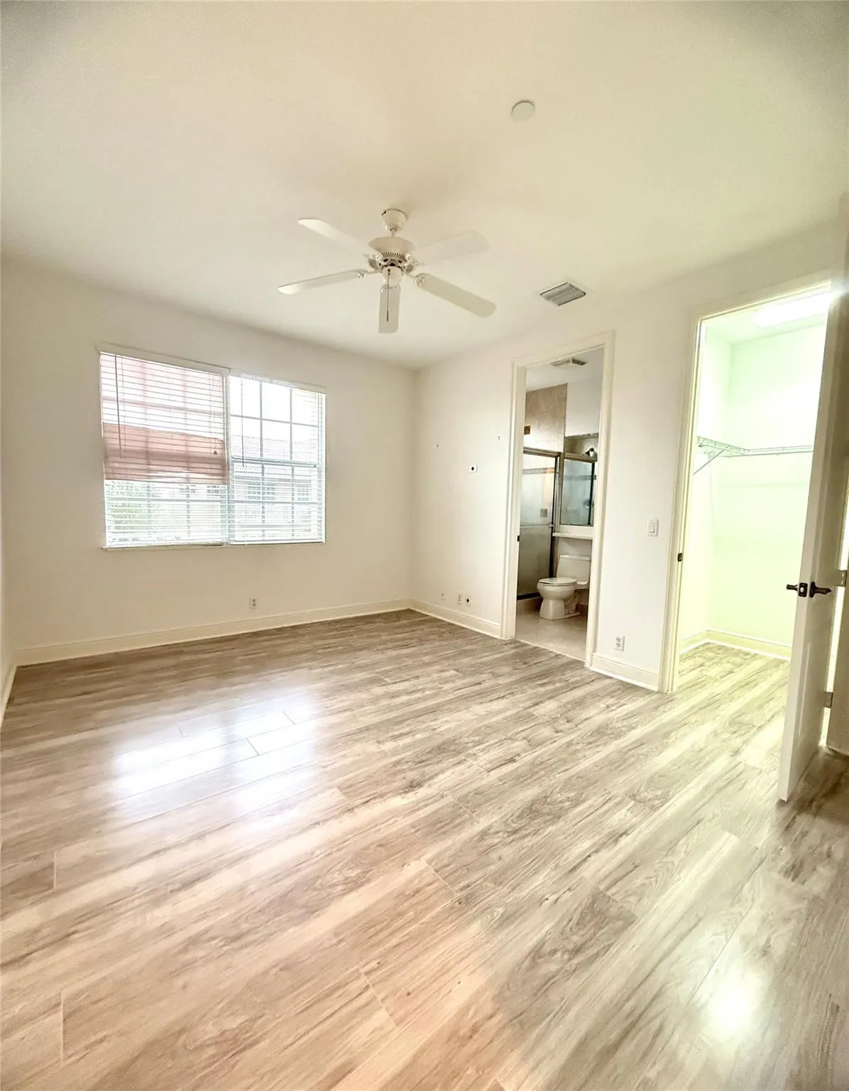4804 SAWGRASS BREEZE Drive