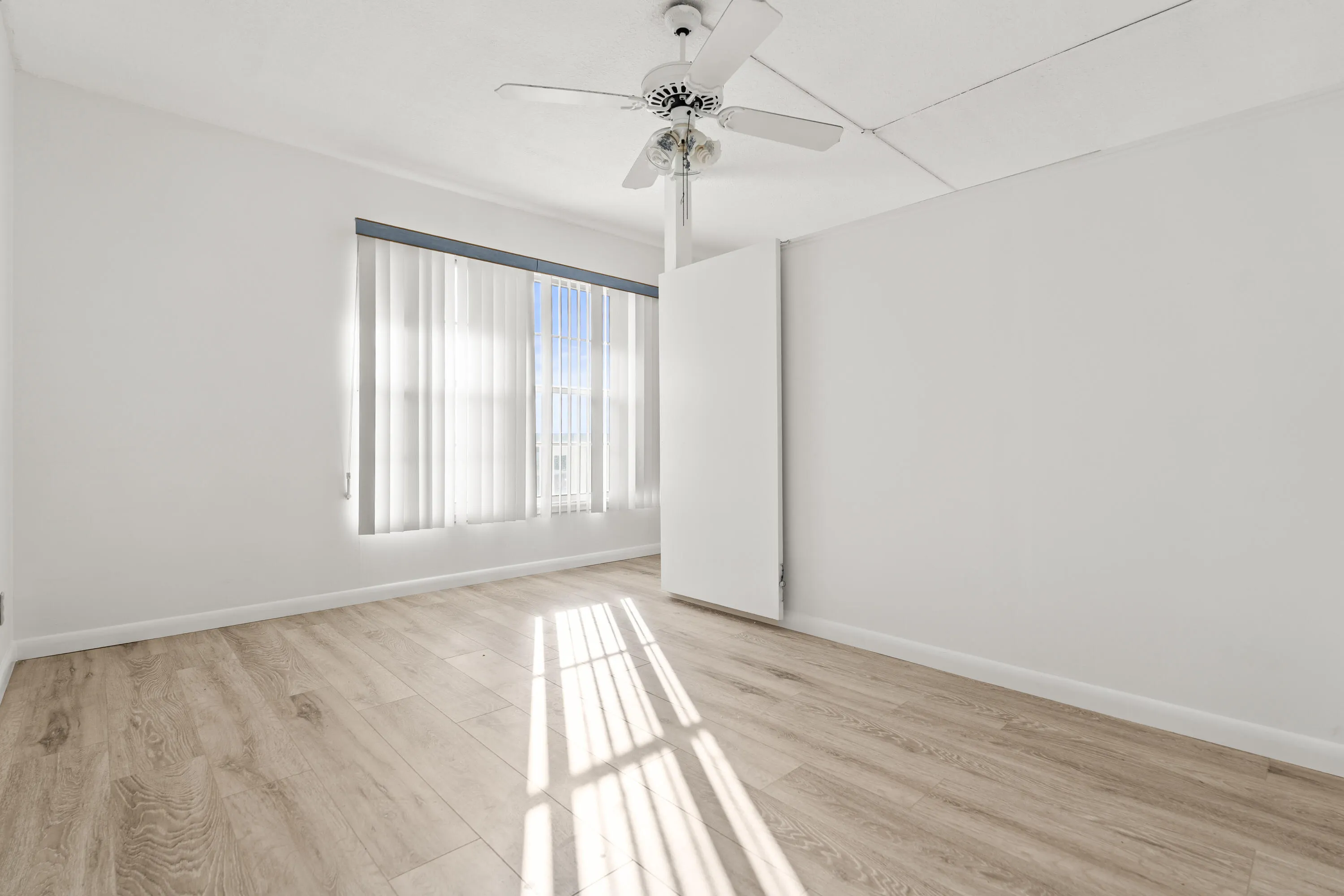 401 Greenbrier A