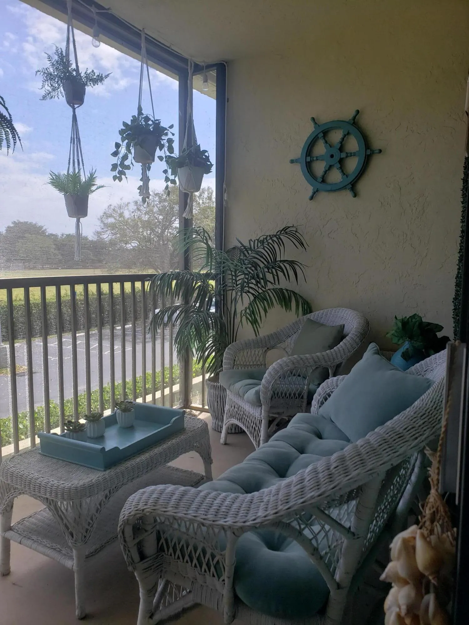 285 SE 10TH Street #8A