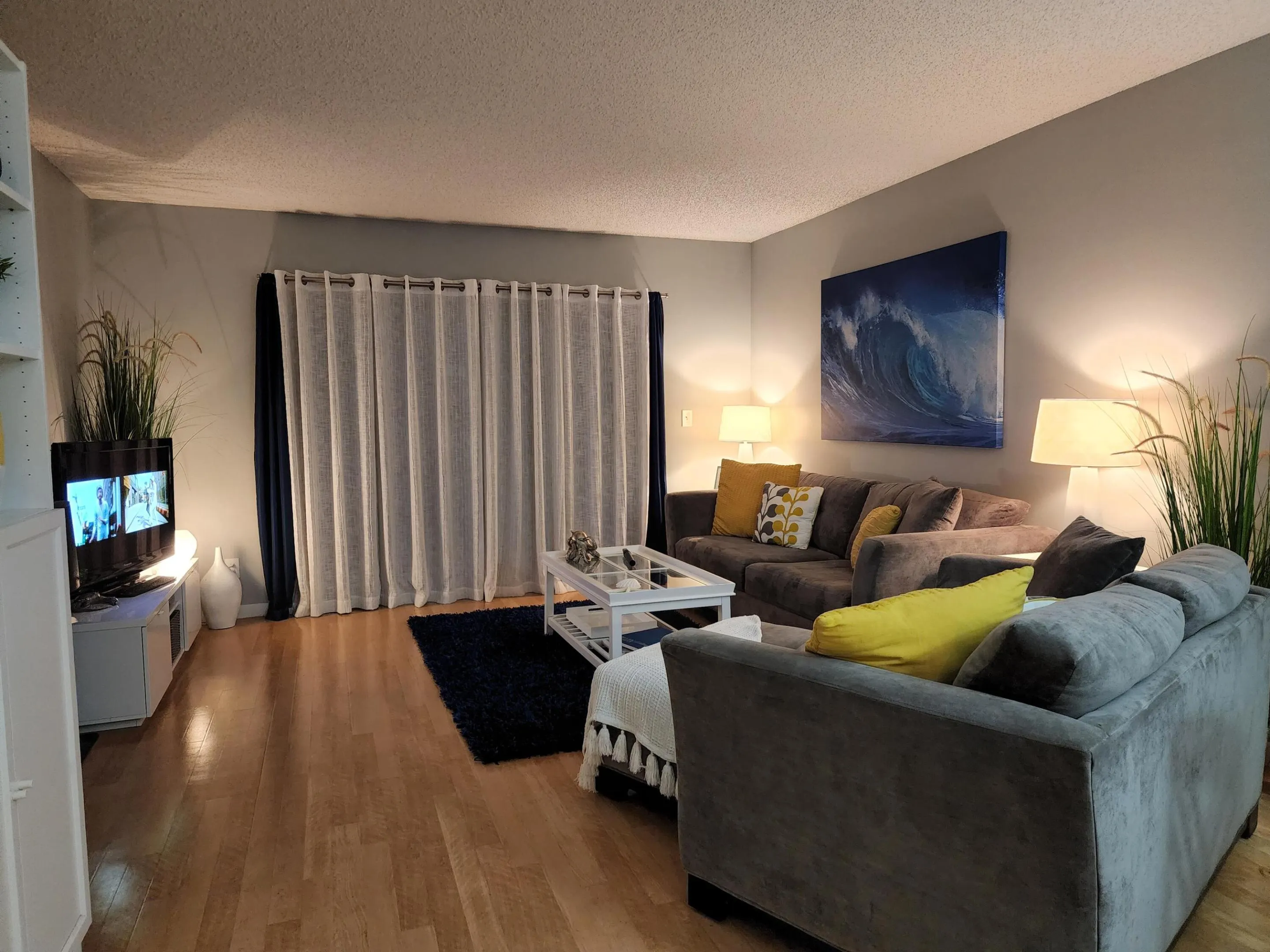 285 SE 10TH Street #8A