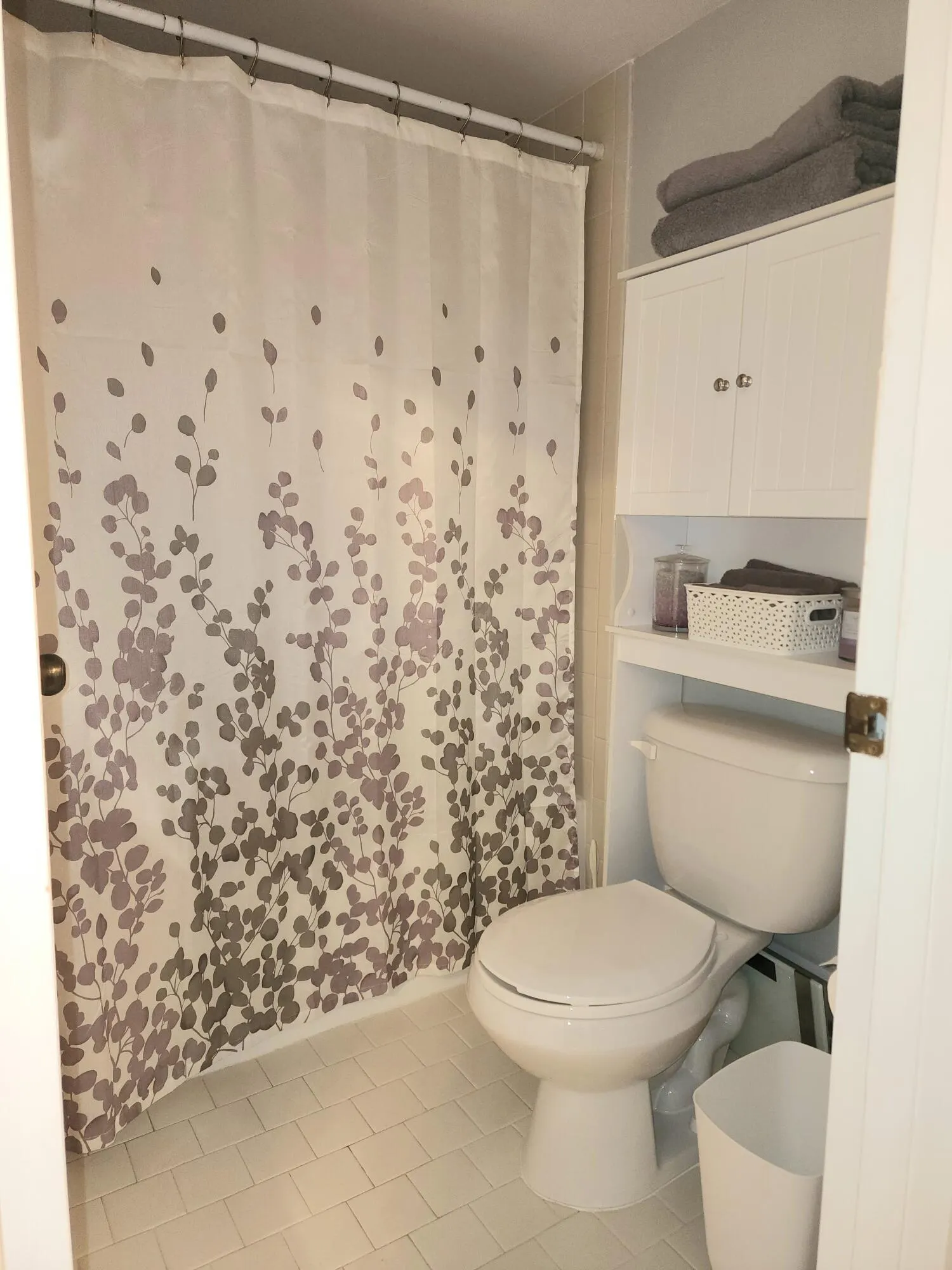 285 SE 10TH Street #8A