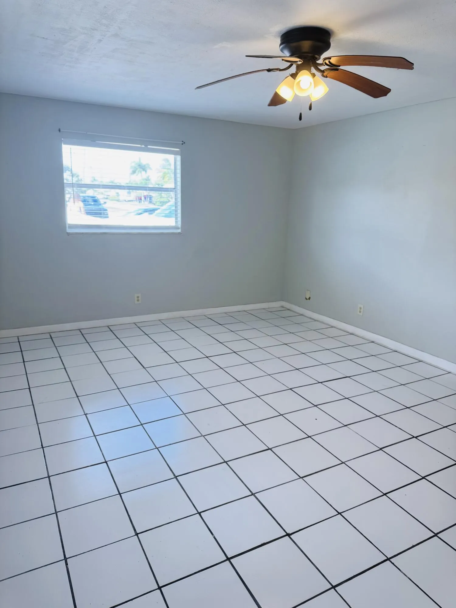 1100 SE 4TH Avenue #1
