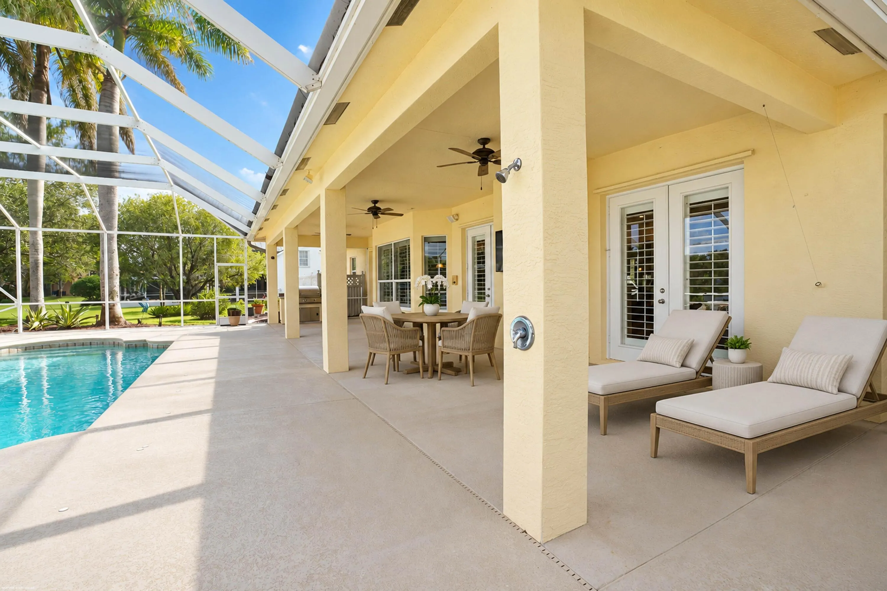 5508 SW ORCHID BAY Drive