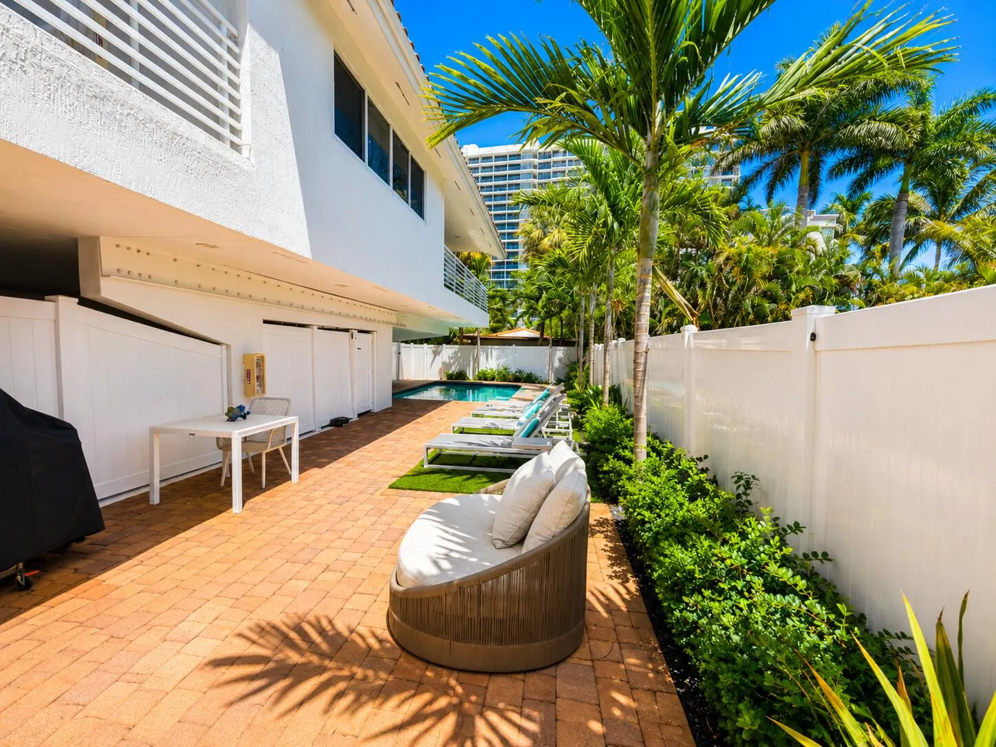 902 PALM Avenue #3