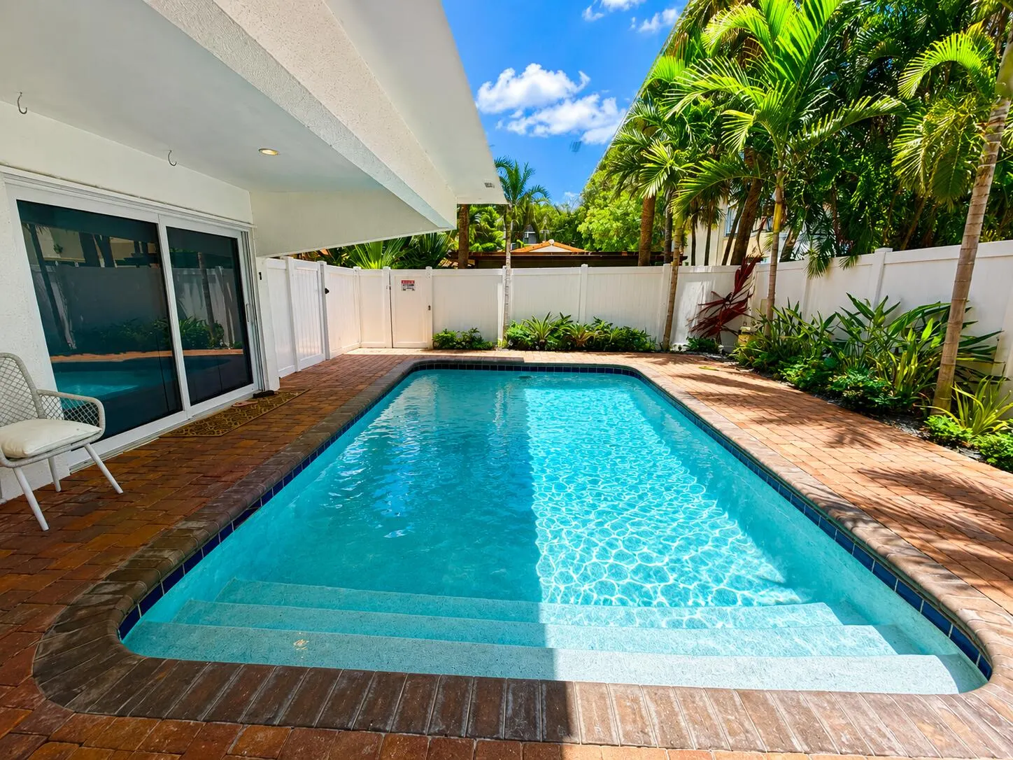 902 PALM Avenue #3