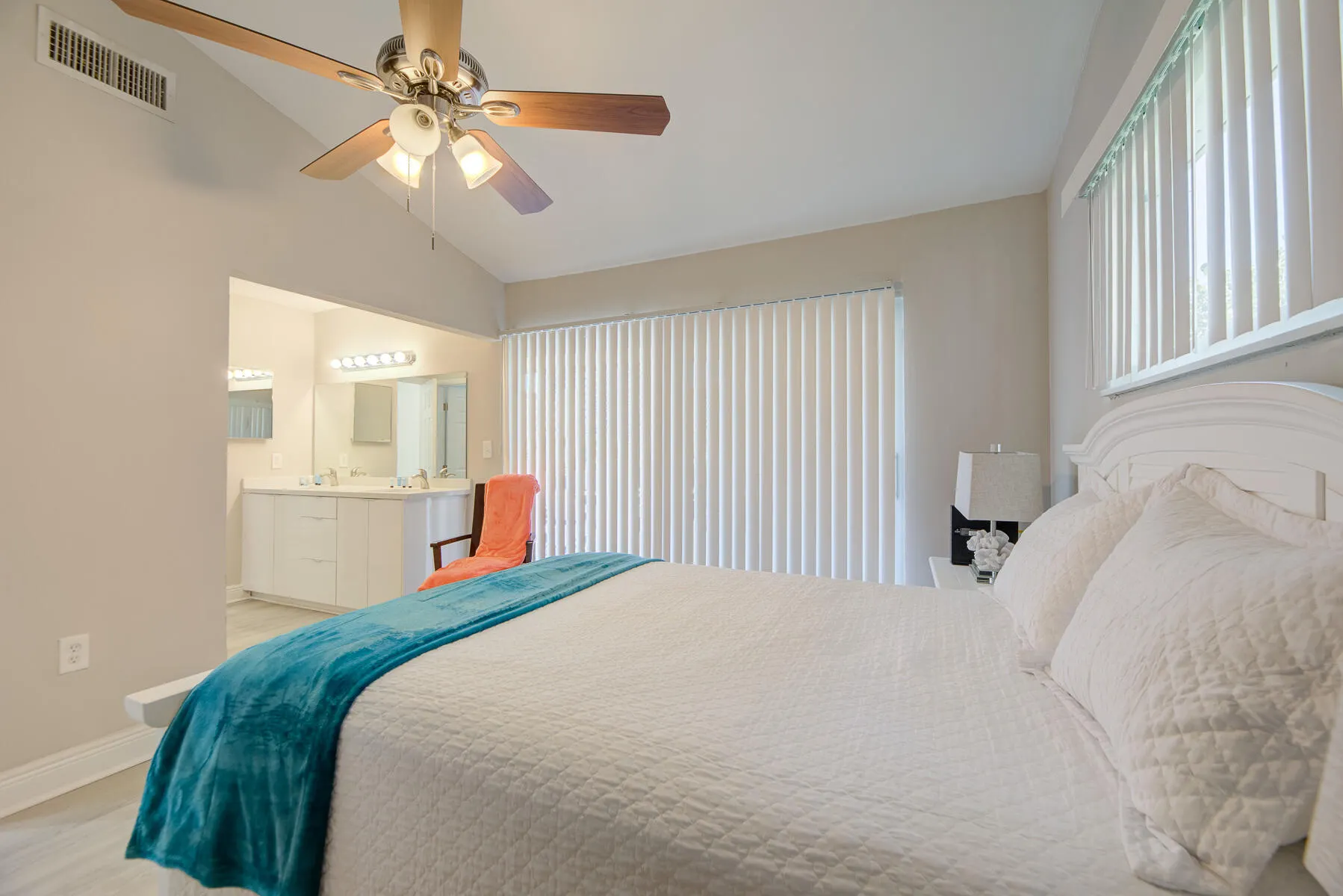 902 PALM Avenue #3