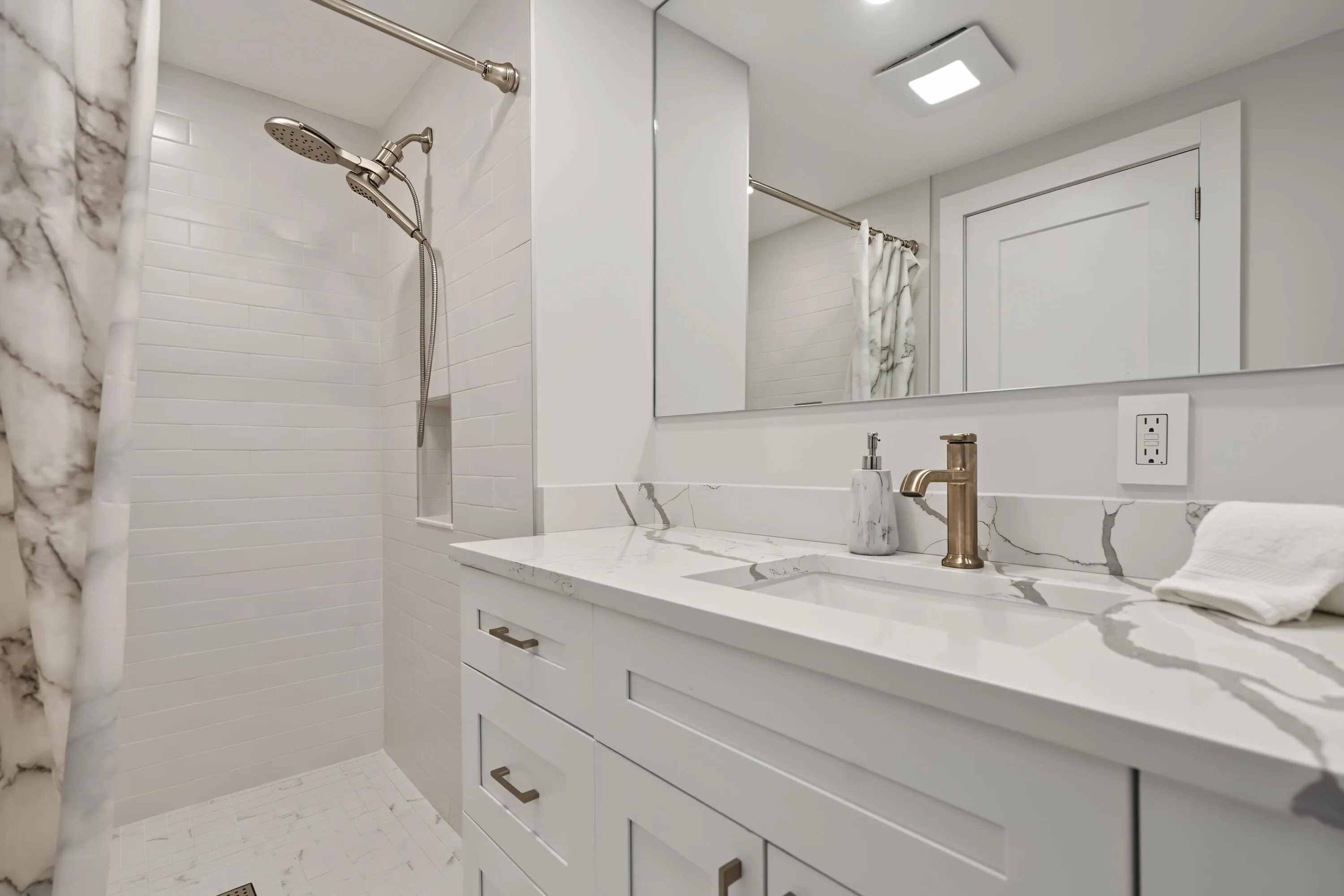 3003 TERRAMAR Street #1701