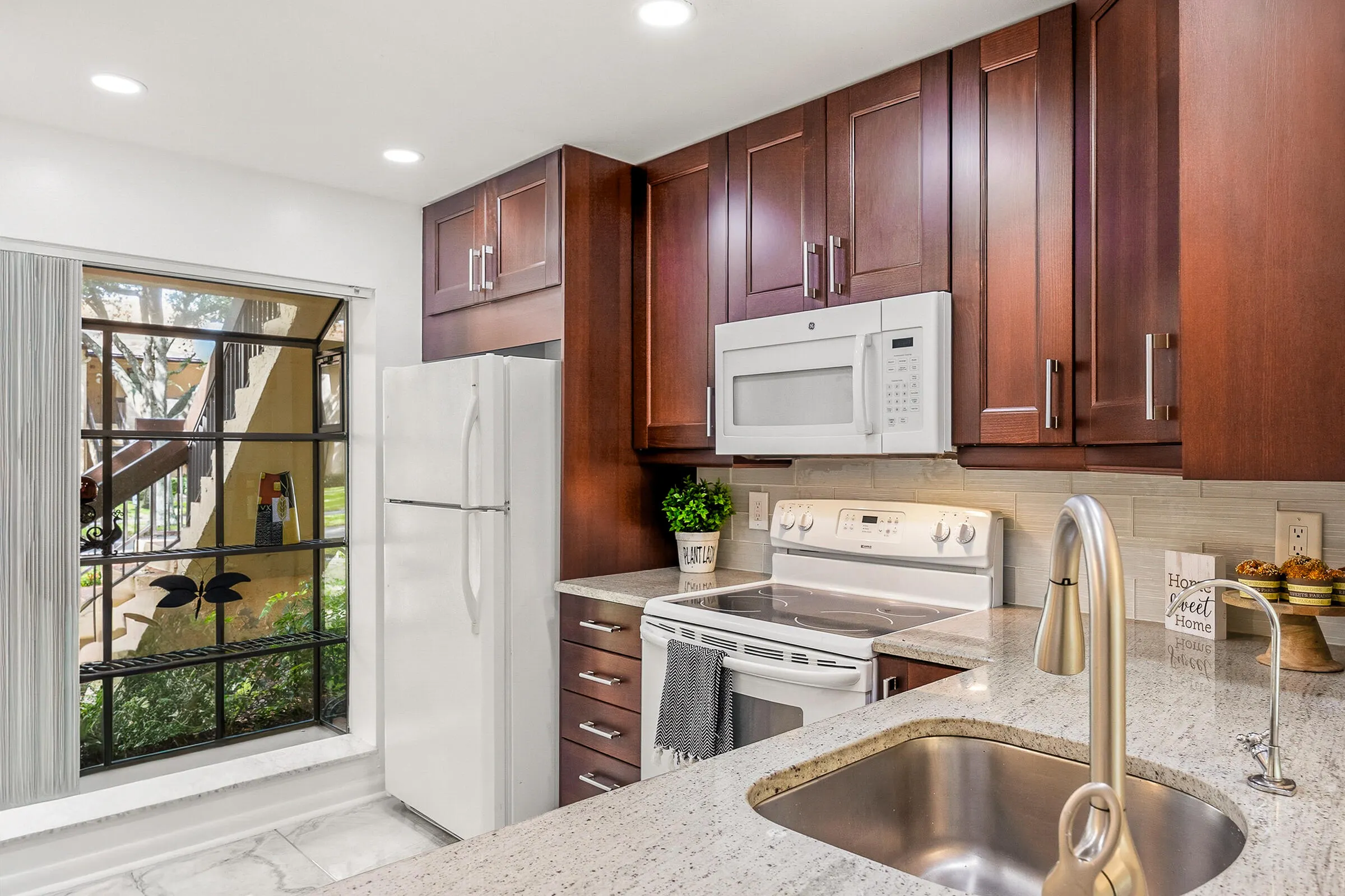 2225 SW 15TH Street #223