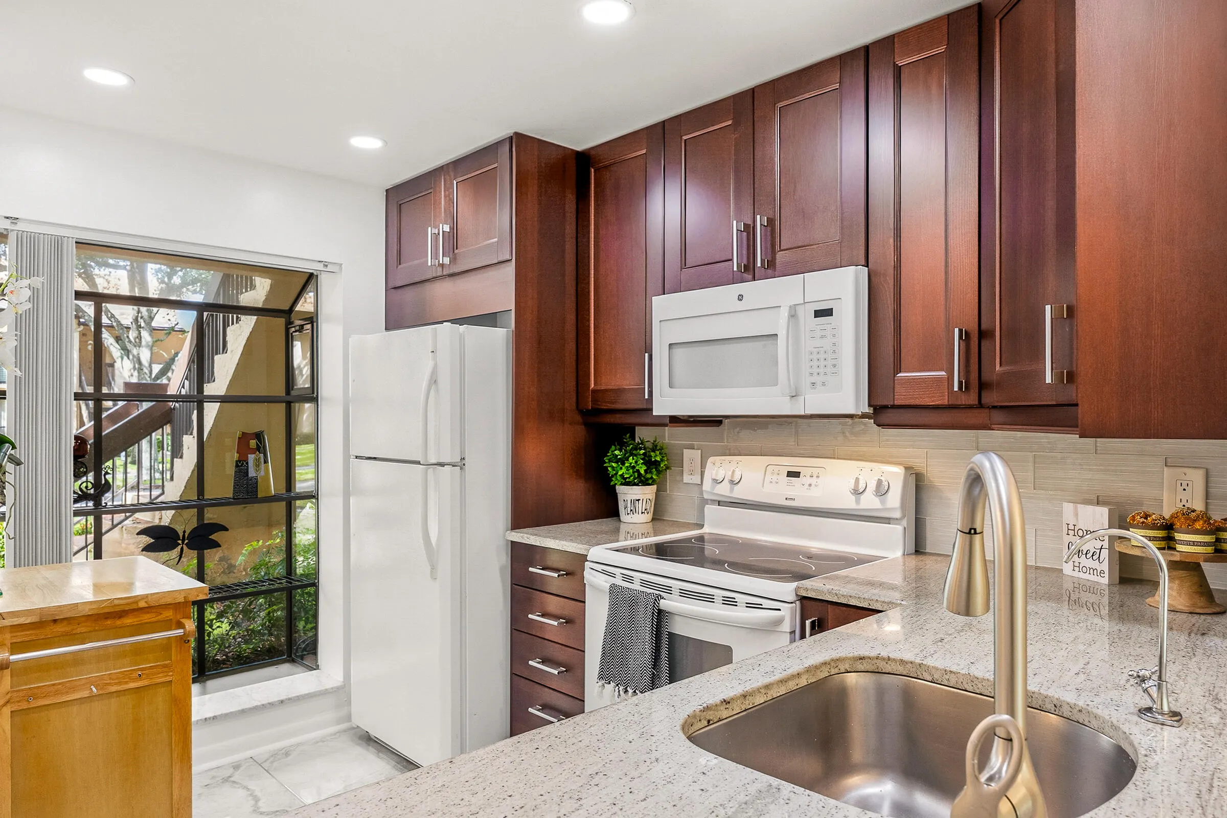 2225 SW 15TH Street #223