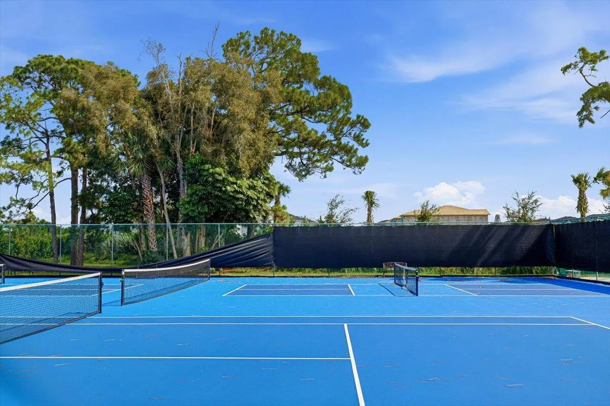 4880 LUCERNE LAKES Boulevard W #206