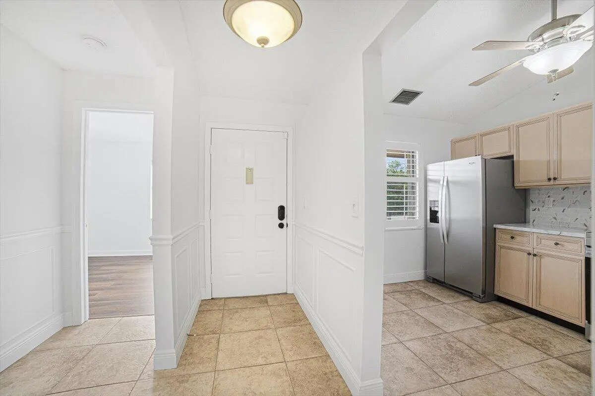 4880 LUCERNE LAKES Boulevard W #206