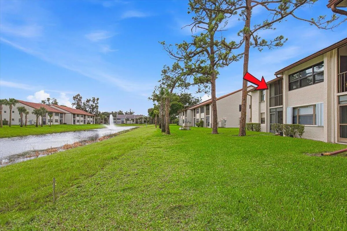 4880 LUCERNE LAKES Boulevard W #206
