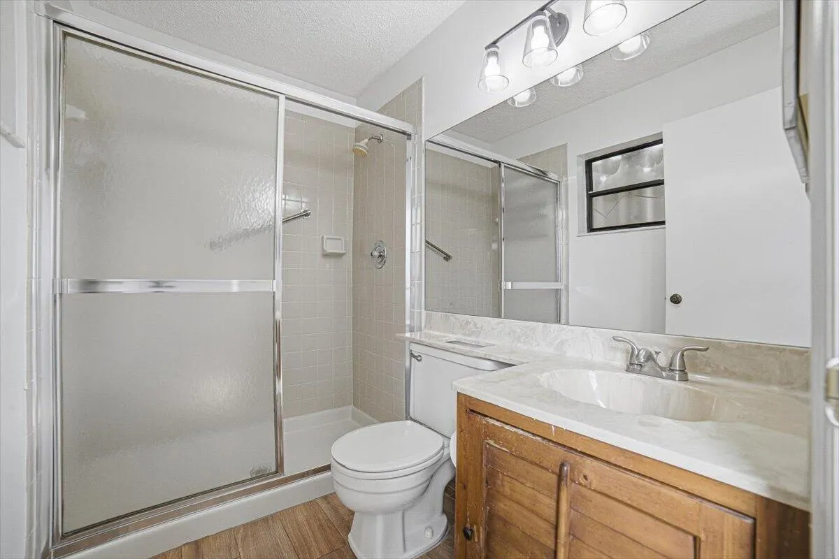 4880 LUCERNE LAKES Boulevard W #206