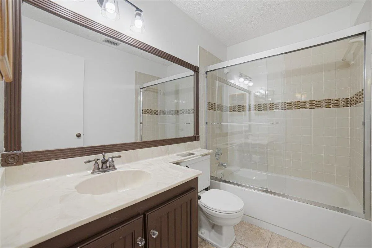 4880 LUCERNE LAKES Boulevard W #206