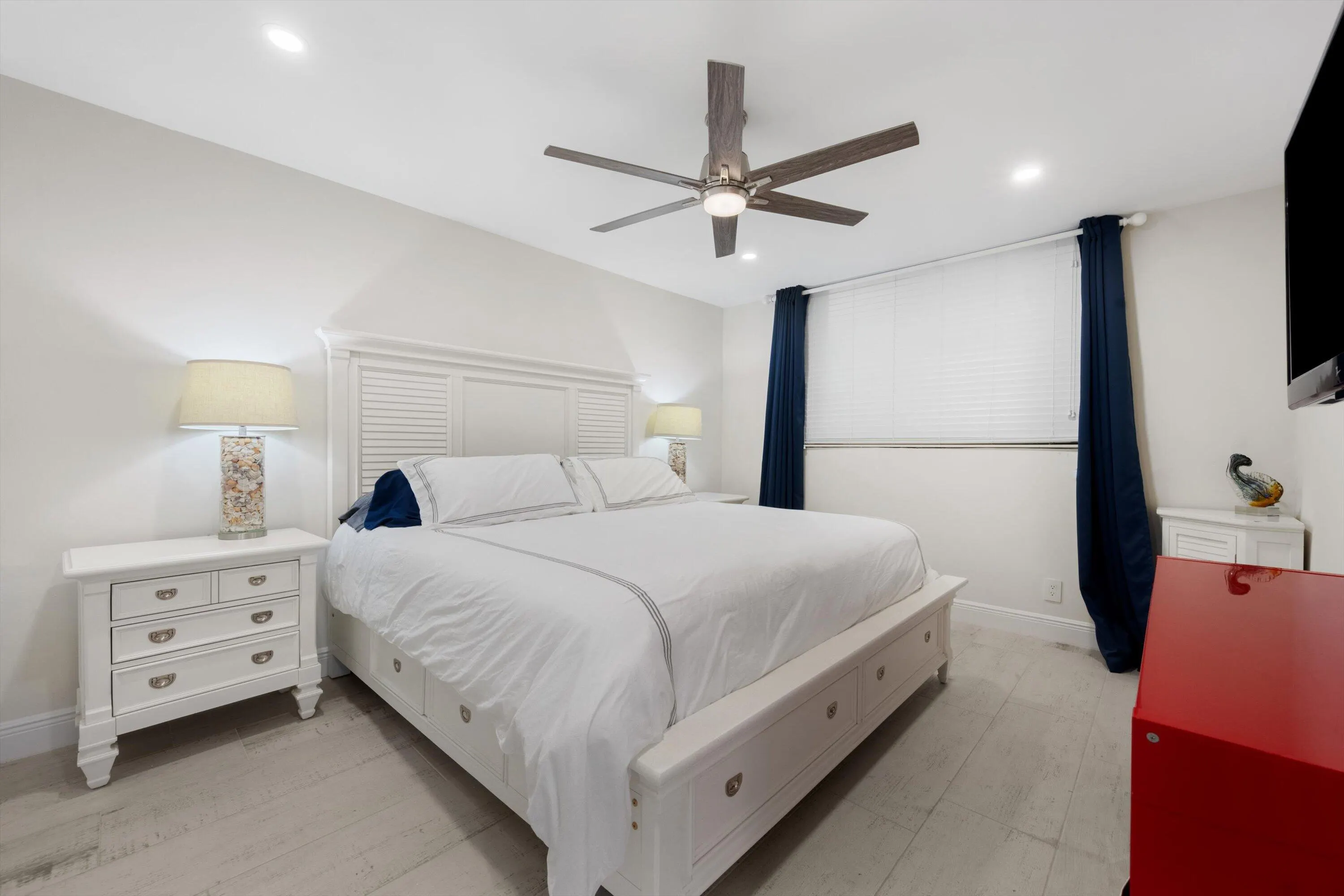 900 Ocean Drive #505