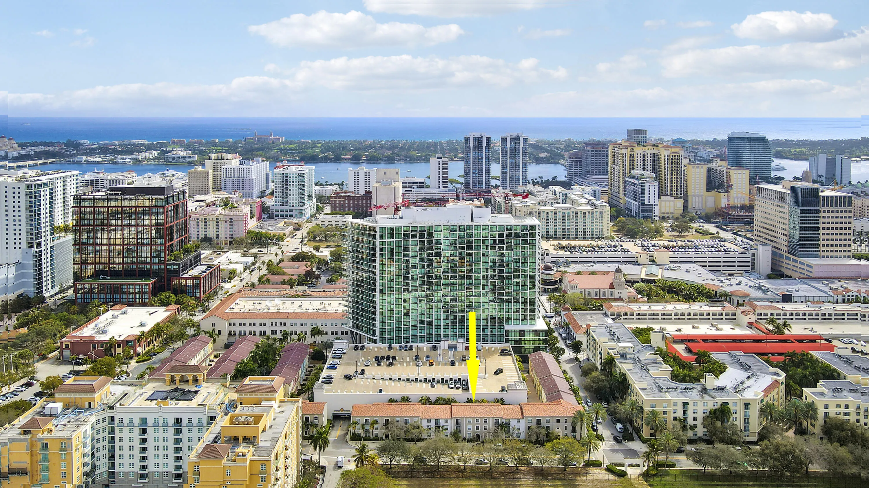 580 S SAPODILLA Avenue #305
