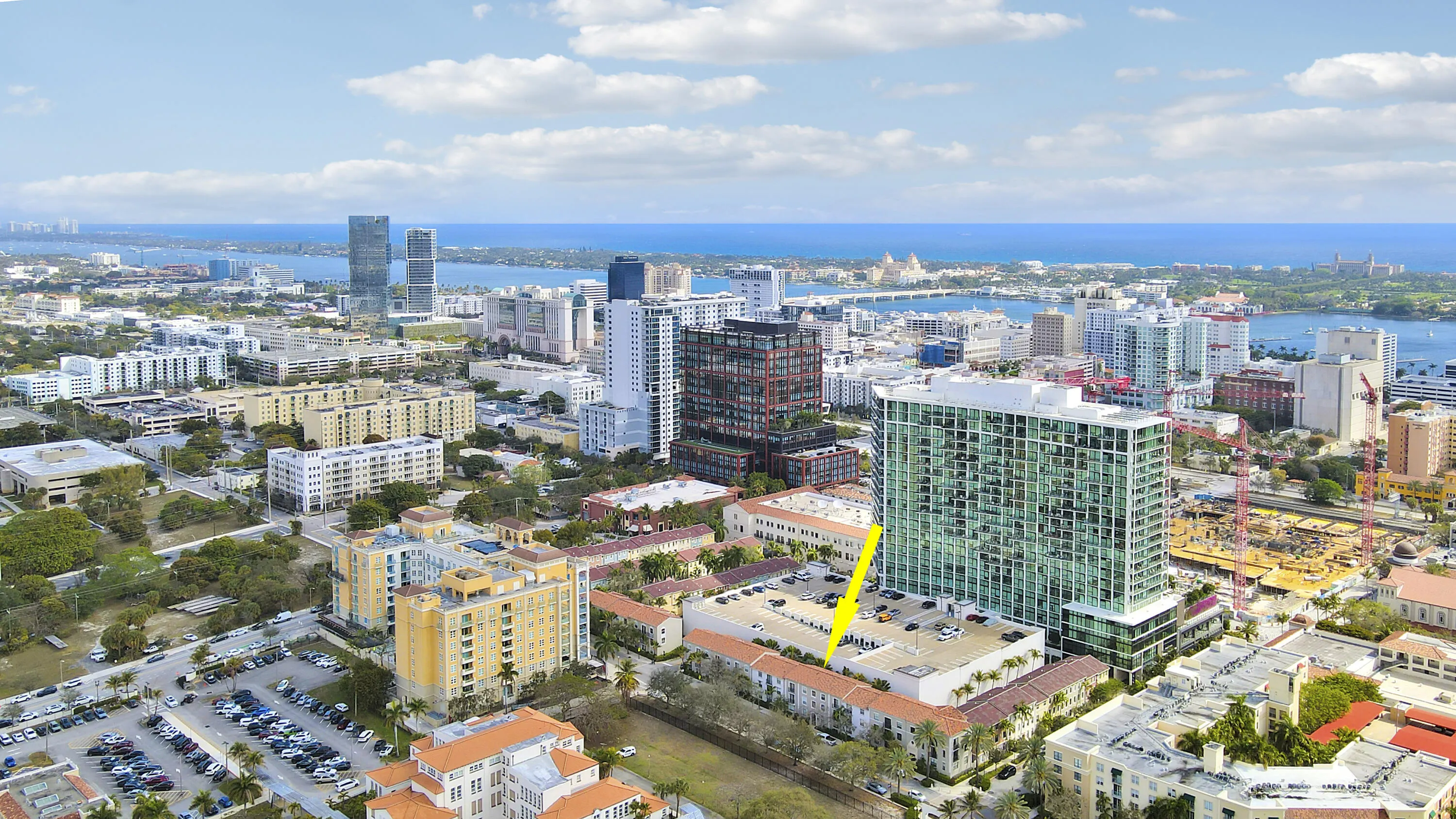 580 S SAPODILLA Avenue #305