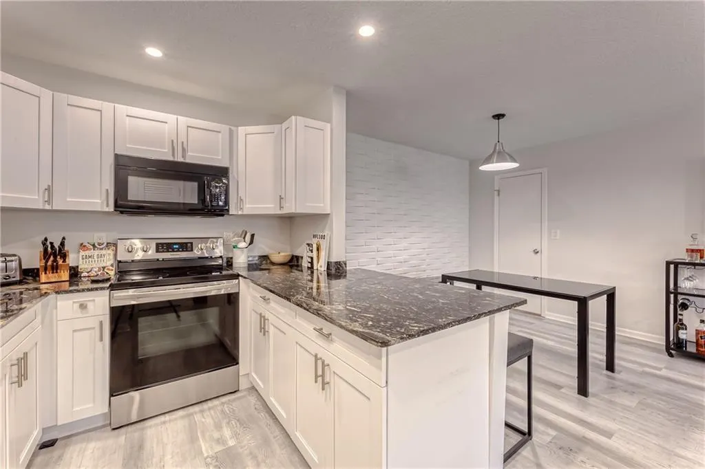 6295 BAY CLUB Drive #1