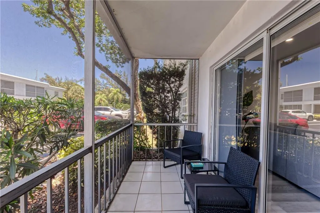 6295 BAY CLUB Drive #1
