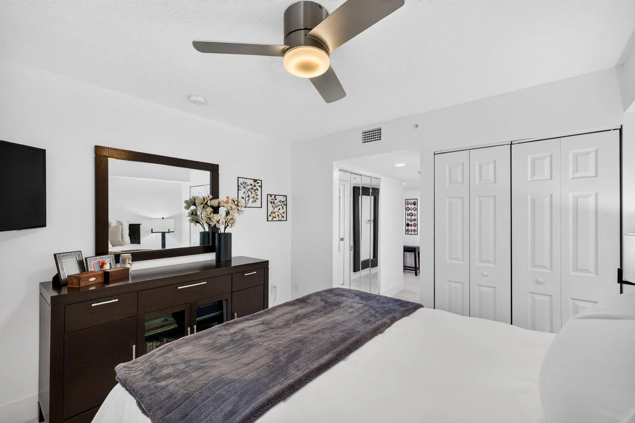 2039 SE 10TH Avenue #512