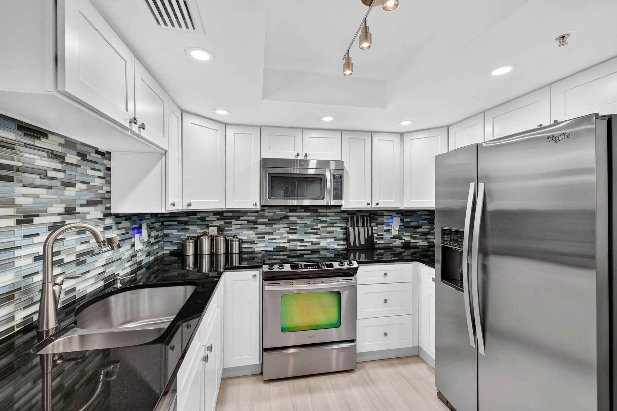 2039 SE 10TH Avenue #512