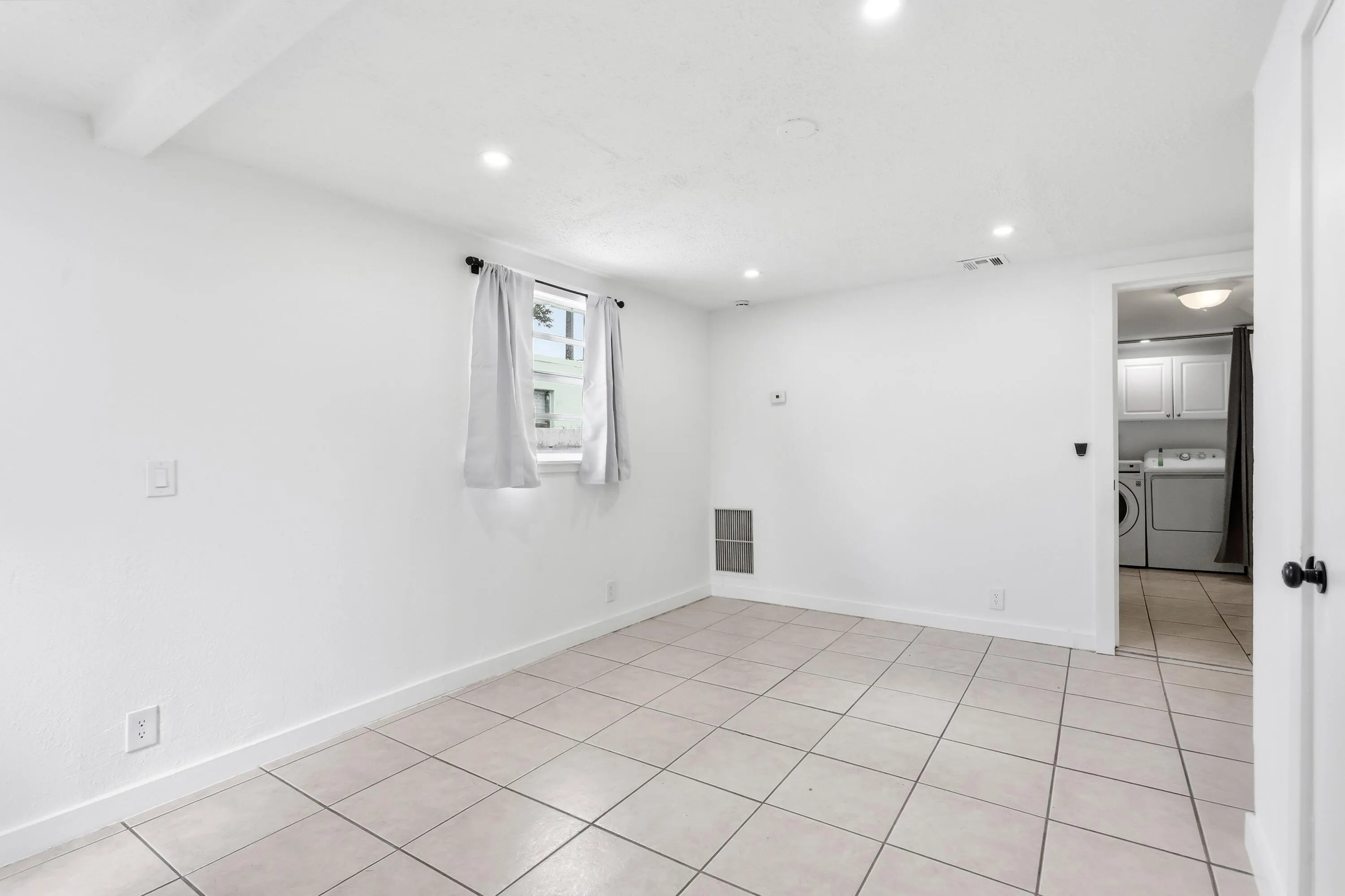 629 SE 4th Avenue #Back
