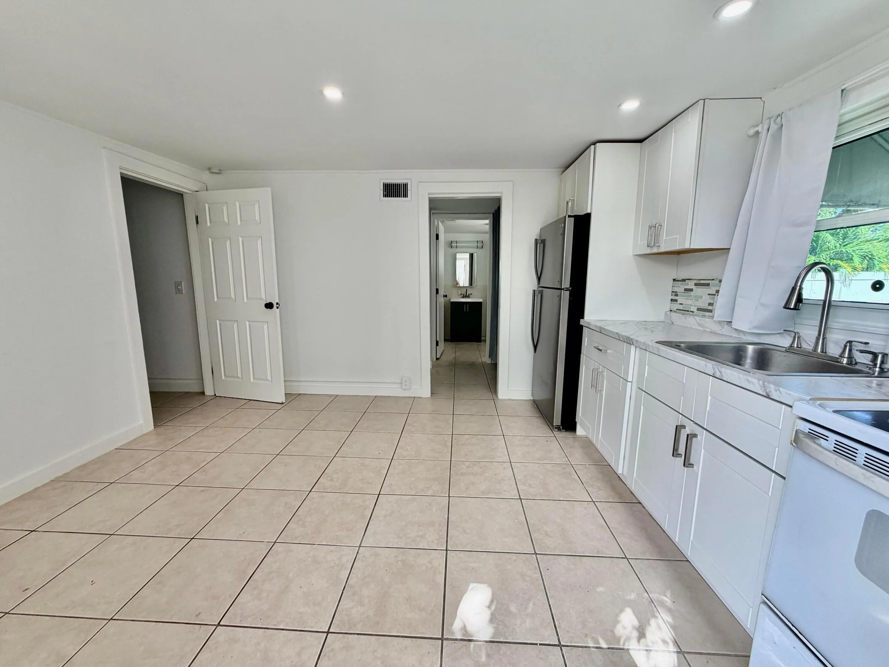 629 SE 4th Avenue #Back